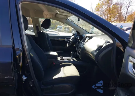 2017 Nissan Pathfinder S из США, поврежденный, VIN 5N1DR2MM9HC654758